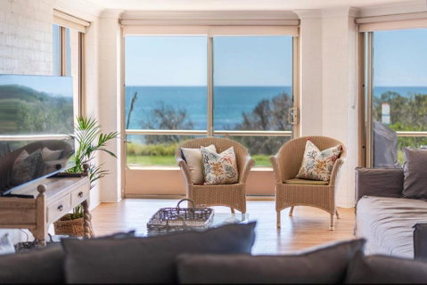 Sandrift One - Oceanstays - Accommodation QLD 1