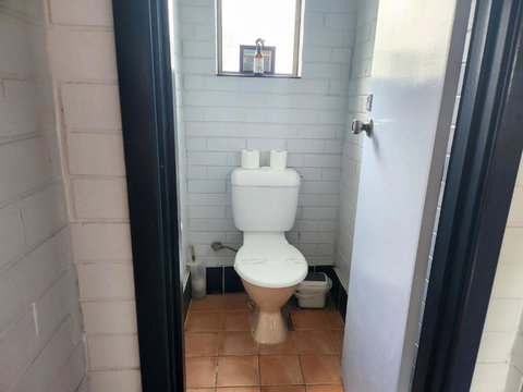 Sands Beach House - Accommodation QLD 3