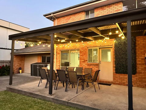 Sandy Beach House Cowes - Accommodation QLD 0