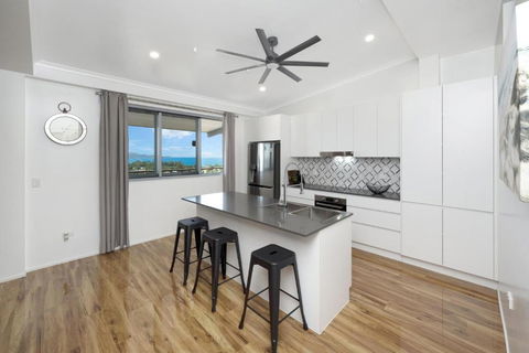 SEA-Renity II - Accommodation QLD 3