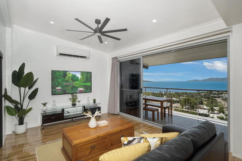 SEA-Renity II - Accommodation QLD 1