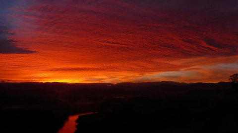 Snowy Mountain Holidays - Accommodation QLD 1