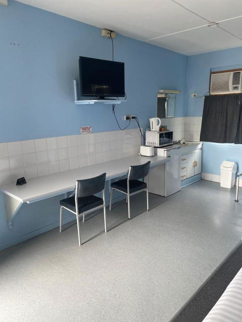 Springsure Hotel Motel - Accommodation QLD 2