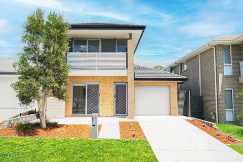 Sydney Cobbitty 4bed House,close Oran Park - Accommodation QLD 1