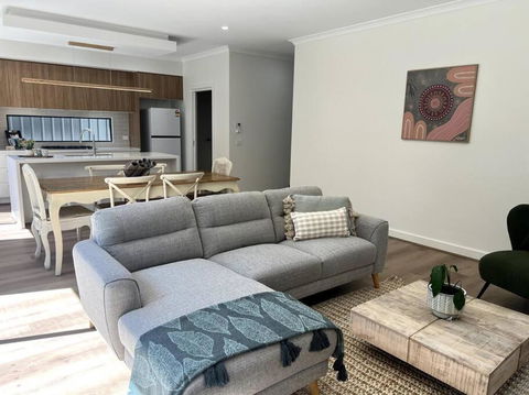 The Cosy Cottage - Accommodation QLD 0