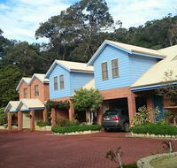 Beachside Apartment - Accommodation QLD
