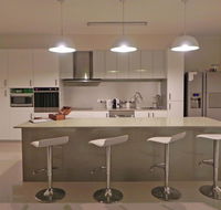 Beautifully Appointed Large Family Home - Accommodation QLD