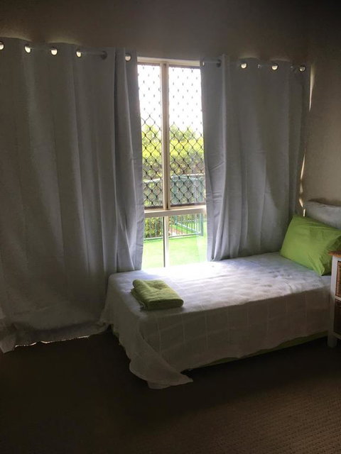 Bed And Breakfast With Airport Transfers And Rental Car - Accommodation QLD 3
