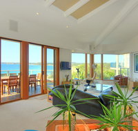 BEDARRA MOLLYMOOK BEACH - Accommodation QLD
