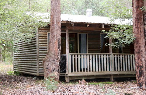 Beedelup House Cottages - Accommodation QLD 2