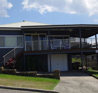 Bella Vista 9 East Street - Accommodation QLD