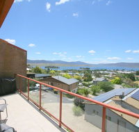 Bellview 3/11 Cobbodah Street - Accommodation QLD