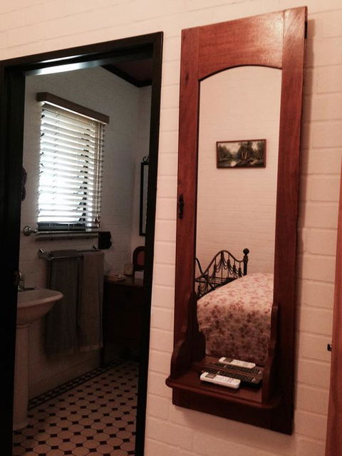 Belvoir B&B Cottages - Accommodation QLD 3