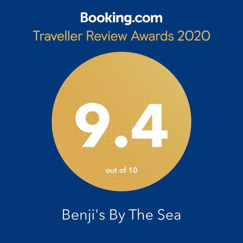 Benji's By The Sea - Accommodation QLD 3