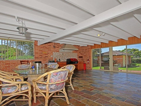 Benvenue - Resort Style With Pool - Accommodation QLD 0