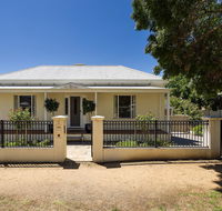 Berkeley Street Townhouse - Accommodation QLD
