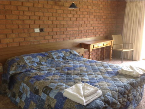 Berrigan Motel - Accommodation QLD 0