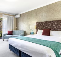 Berry Village Boutique Motel - Accommodation QLD