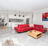 Best Central Wagga Townhouse - Accommodation QLD