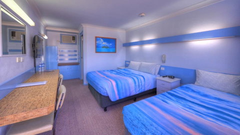 Best Western Motel Farrington - Accommodation QLD 2