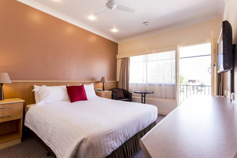 Best Western Motel Farrington - Accommodation QLD 1