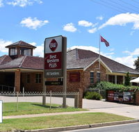 Best Western Plus All Settlers Motor Inn - Accommodation QLD