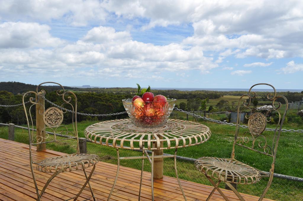 Rocky Cape TAS Accommodation QLD
