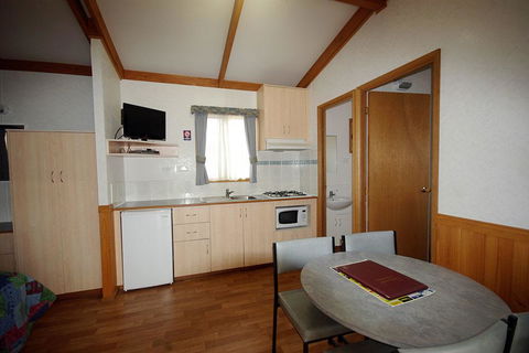 Big4 Acclaim Prospector Holiday Park - Accommodation QLD 1