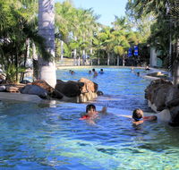 Big4 Aussie Outback Oasis Holiday Park - Accommodation QLD