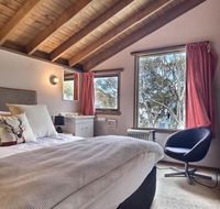Bindi - Alpine Getaways's Chalet at Tower Rd - Accommodation QLD