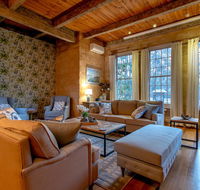 Birdwood Estate - Accommodation QLD