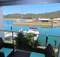 Blue on Blue Studio Room 1222 - Accommodation QLD