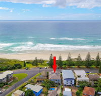 Blue Pacific 2 - Across the road from Pippi Beach - Accommodation QLD