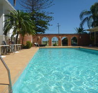 Blue Pacific Swansea - Accommodation QLD