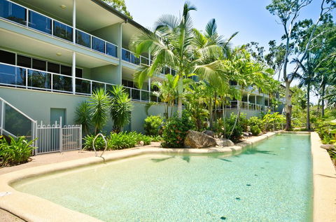 Blue Water Views - Accommodation QLD 0
