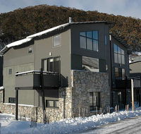 Blues Air 1 - Accommodation QLD