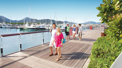 Boatel Cairns - Accommodation QLD 1