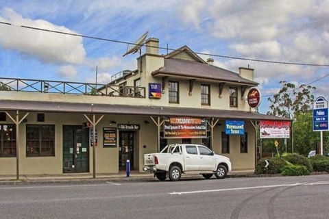 The Old Coach House C1850s Private Cottage - Accommodation QLD 3