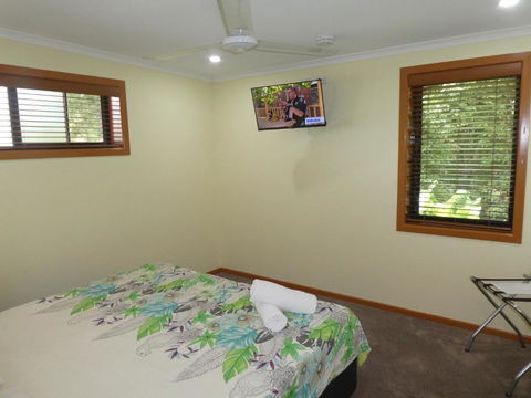 The Summit Rainforest Retreat - Accommodation QLD 3
