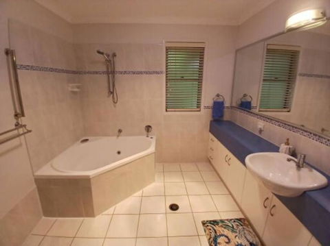 Welcome To Once Upon A Tide - Accommodation QLD 2