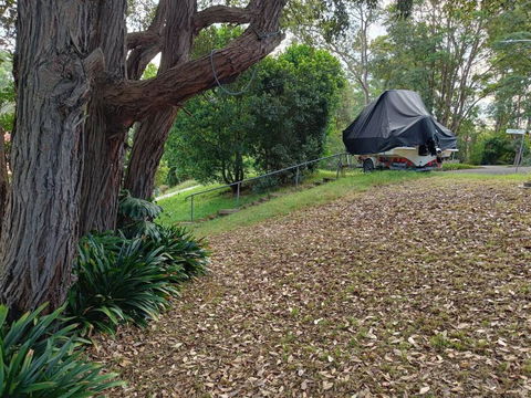 Welcoming And Comfortable Stay In Spacious House With Garden B4 - Accommodation QLD 2