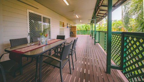 Darwin House - Accommodation QLD 3