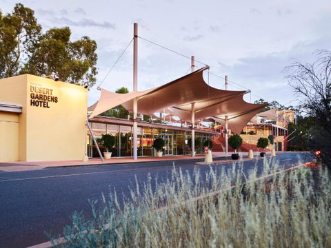 Desert Gardens Hotel - Accommodation QLD 0