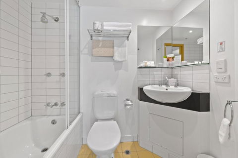 YEHS Hotel Melbourne CBD - Accommodation QLD 2
