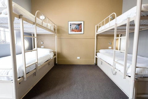 YHA Melbourne Central - Accommodation QLD 3