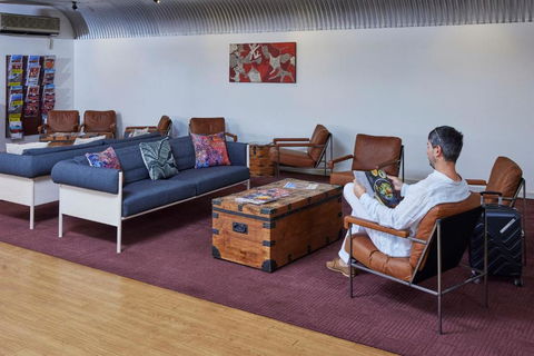 Outback Hotel - Accommodation QLD 1
