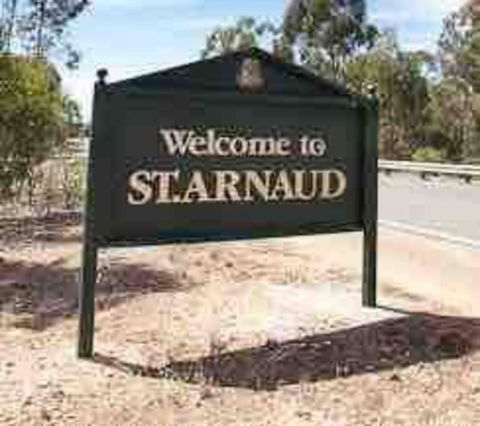 St Arnaud Historic Dundrennan With 5 Bedrooms - Accommodation QLD 1