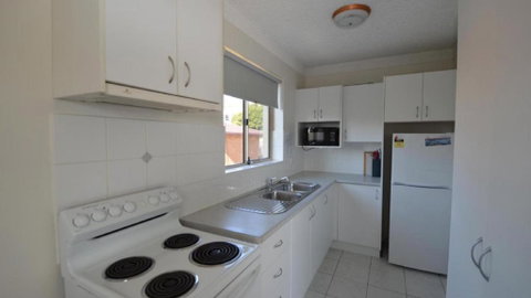 Yamba Towers Unit 12 - Accommodation QLD 2