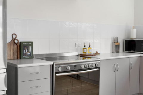 YARLU By Silver Sands - Accommodation QLD 3