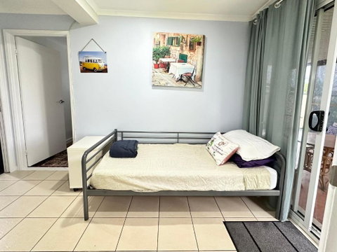 Zen Escape Guest House- Zen Garden Tiny Home, Nooky Studio - Accommodation QLD 3